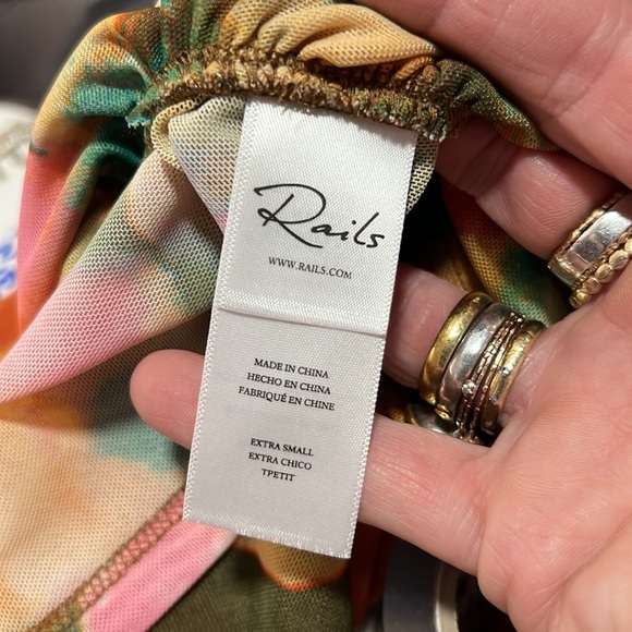 Rails Joelle Top and Anya Satin Skirt Set Size XS - Picture 10 of 16